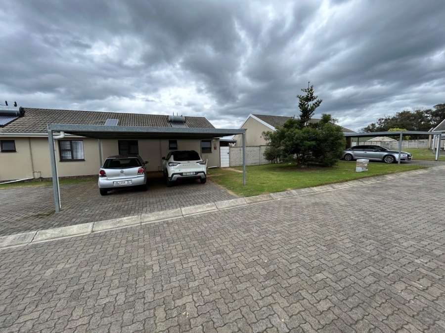 2 Bedroom Property for Sale in Gonubie Eastern Cape